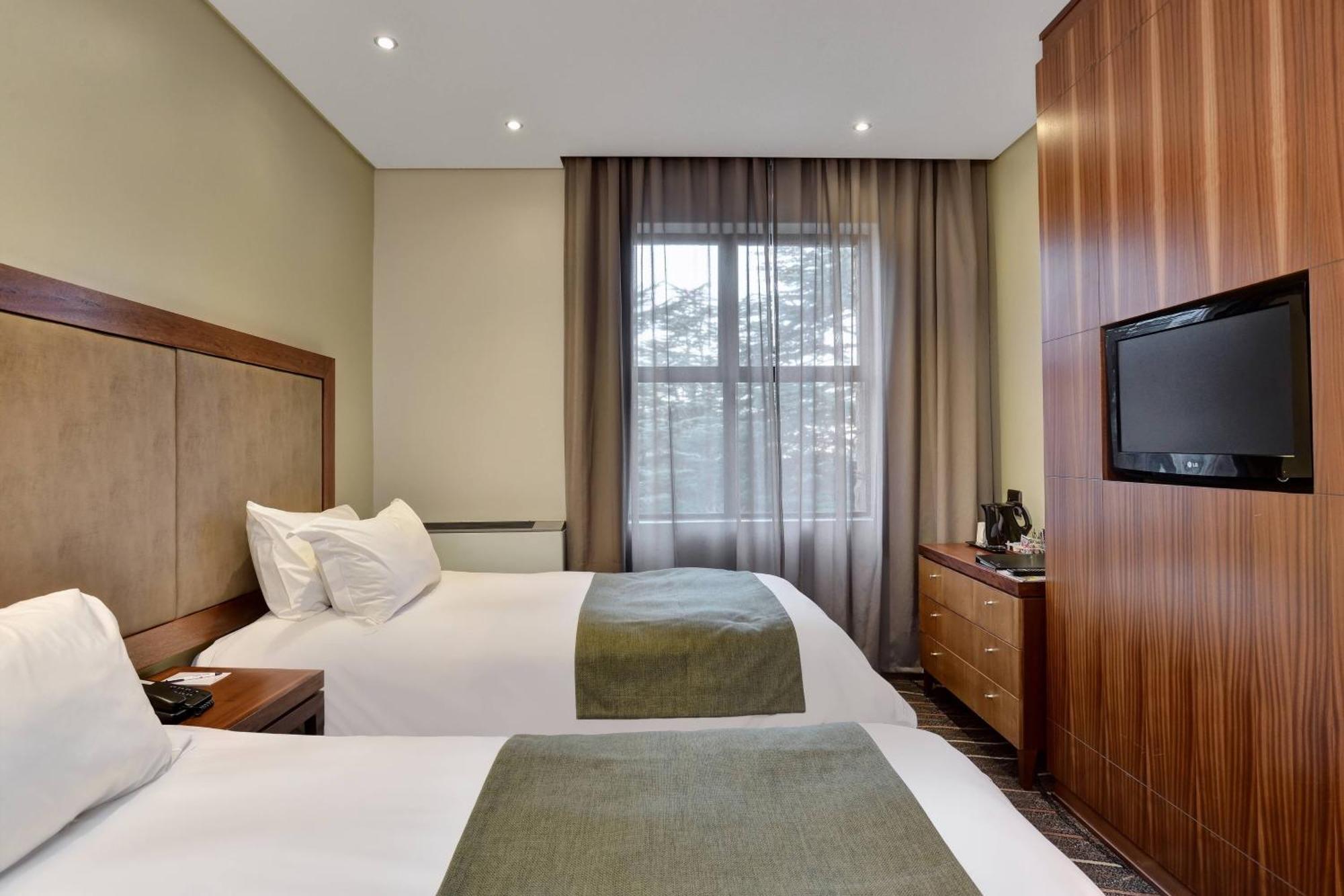 Protea Hotel By Marriott Clarens Ngoại thất bức ảnh